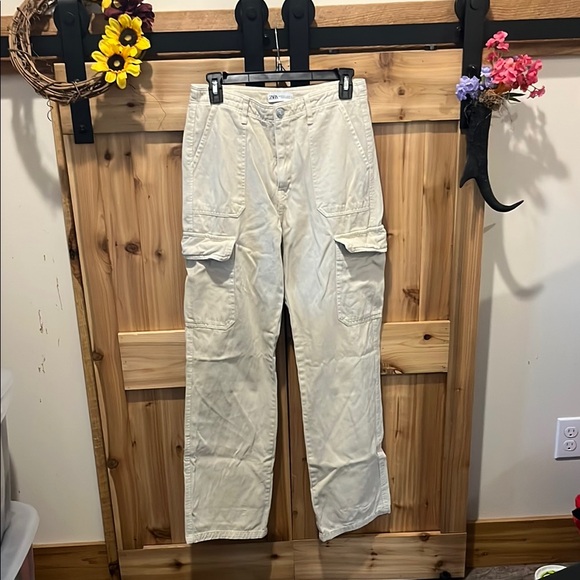Zara Beige Khaki Wide Leg Cargo Pants - Picture 1 of 11